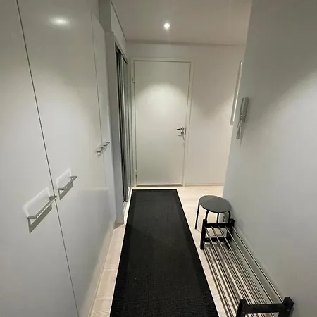 Appartement Tilava Yksioe Hyvaellae Sijainnilla